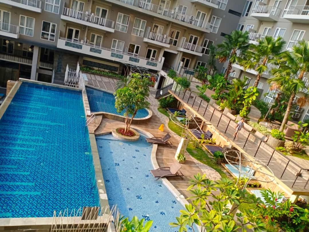 Graha Makara Suite Hotel & Residence Cikarang Luaran gambar