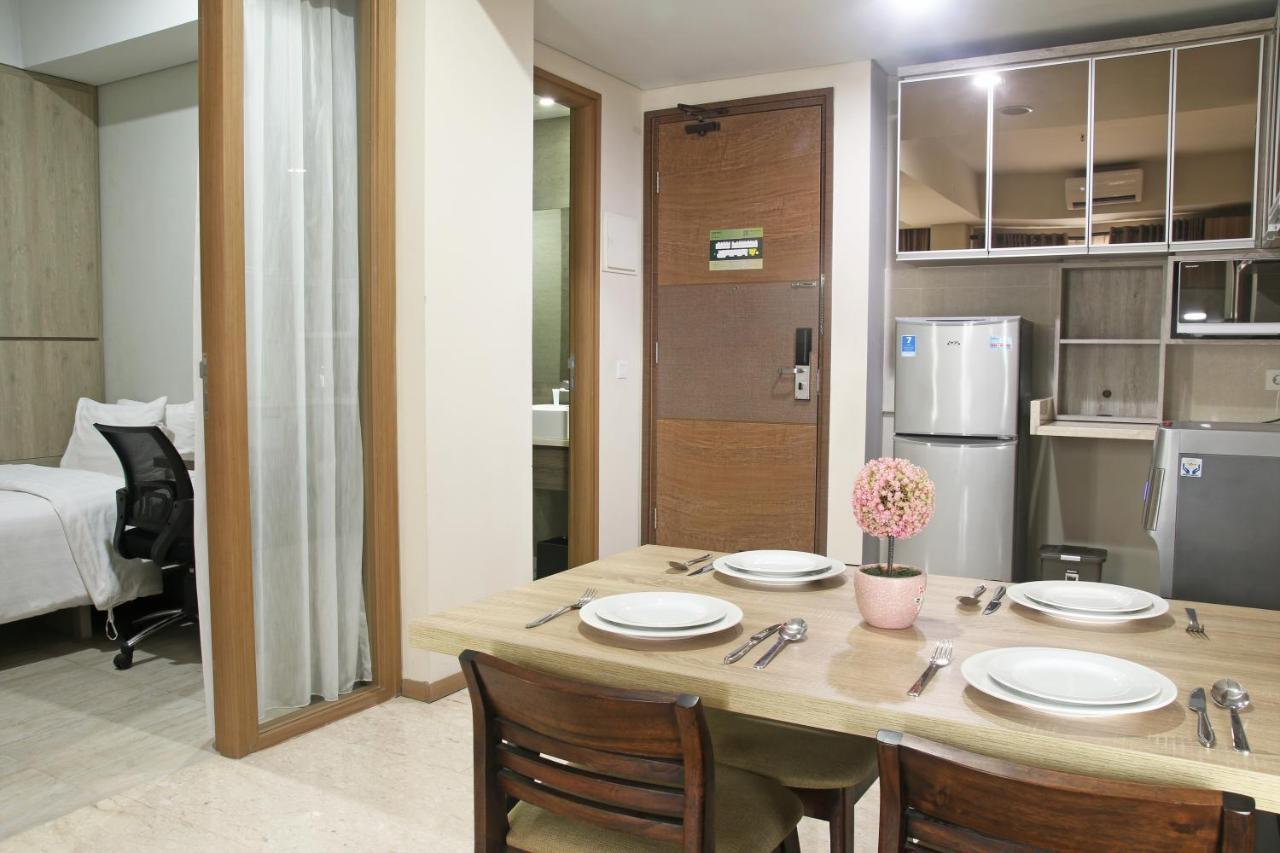Graha Makara Suite Hotel & Residence Cikarang Luaran gambar