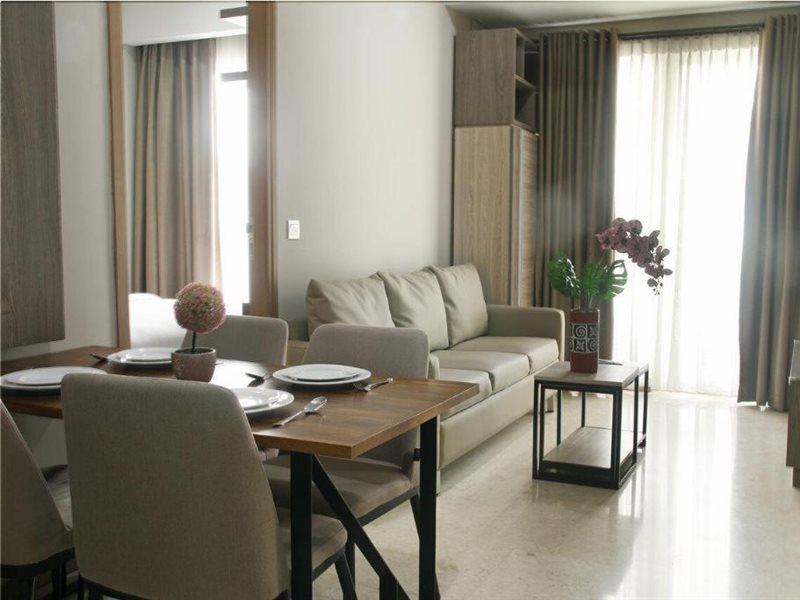 Graha Makara Suite Hotel & Residence Cikarang Luaran gambar